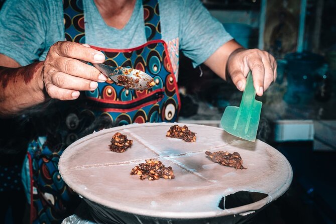 Lanna Kingdom Chiang Mai Food Tour with 15+ Tastings - Stop-by-Stop: How the 4 Hours Unfold
