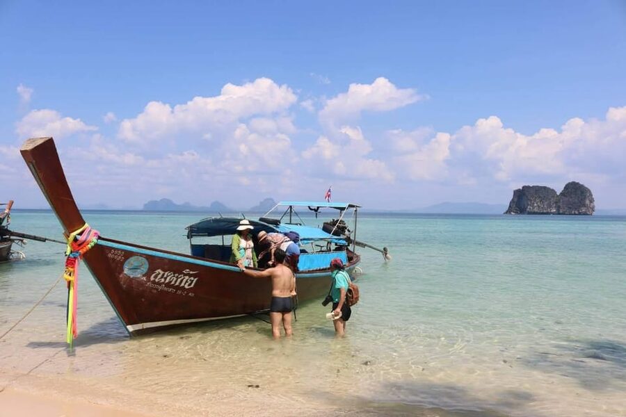 Lanta's Hidden Gems: 4 Islands by Traditional Longtail Boat - What to Bring (and What Helps Most in Jellyfish Season)