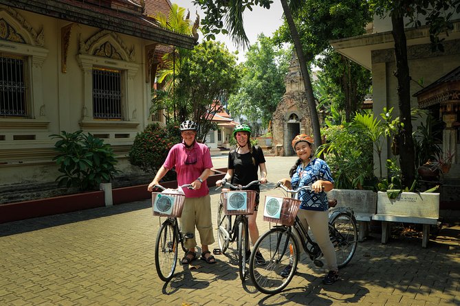 LIFECYCLING - Half Day City Bike Tour - Off-the-beaten sites, including the Silver Temple vibe