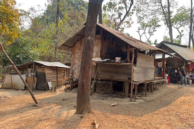 Long Neck Village, Silver Temple & Chiang Mai Top Cultural Sites - Ride comfort on a songtaew: sun, rain, and simple prep
