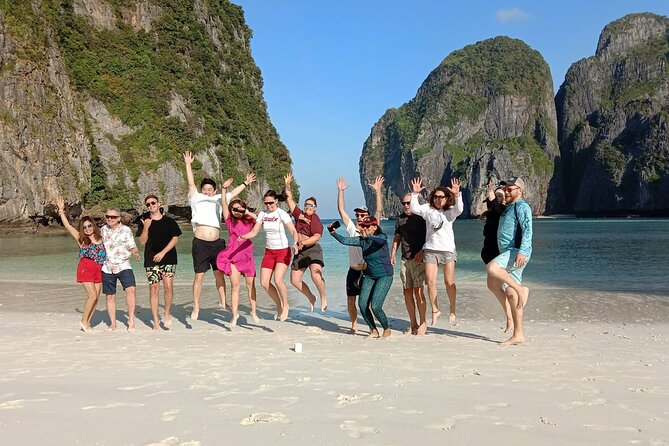 Luxury Private Motor Yacht Charter by Simba Sea Trips - Hong Island sea canoeing: guided close-up views in hongs and caves