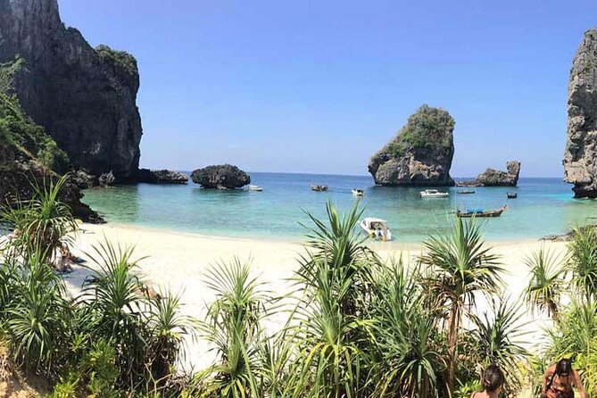 Luxury Private Speed Boat Charter - Phi Phi Sunrise - Boat Lagoon Phuket Marina to Phi Phi Islands: the sunrise route