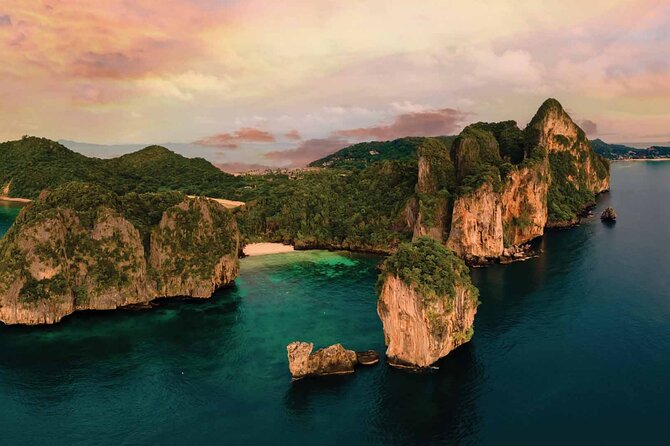 Luxury Small Group Phi Phi Sunrise from Phuket - Why the Phi Phi Sunrise schedule changes everything