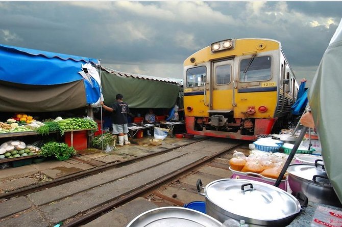 Maeklong & Damnoen Saduak Markets: Railway & Floating Market Tour - Why This Tour Feels Like Two Different Thailand Stories