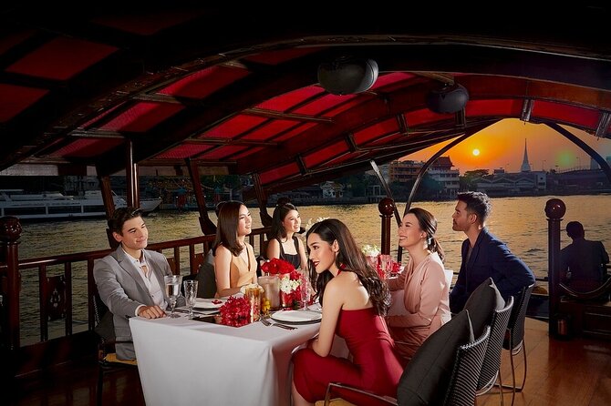 Manohra Cruise Luxury Dining - Key highlights that make Manohra worth your attention