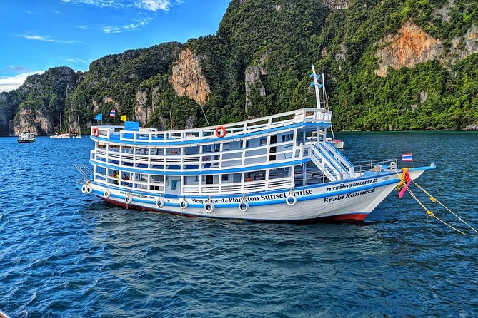 Maya Bay Sleepaboard Spend the night on our purpose built boat in Maya Bay - Phi Phi Lee to Maya Bay: what happens before the night really begins