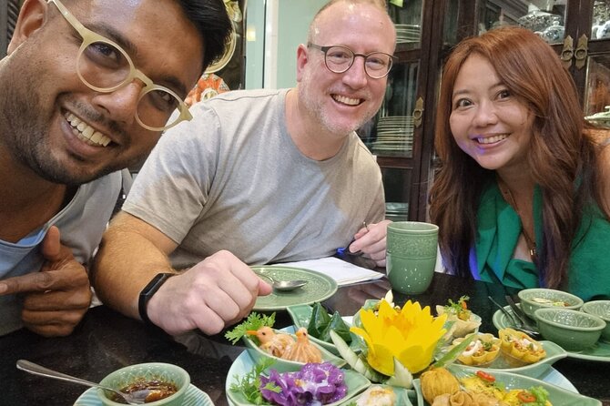 Michelin Guided Street Food Tour in Chiangmai: Thai Food Tour - Small group touring, pickup, and how the 3.5 hours actually flow