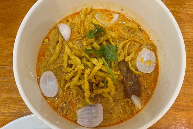 Michelin Guided Street Food Tour in Chiangmai: Thai Food Tour - What to eat, what to pace, and how to avoid a food-tour crash