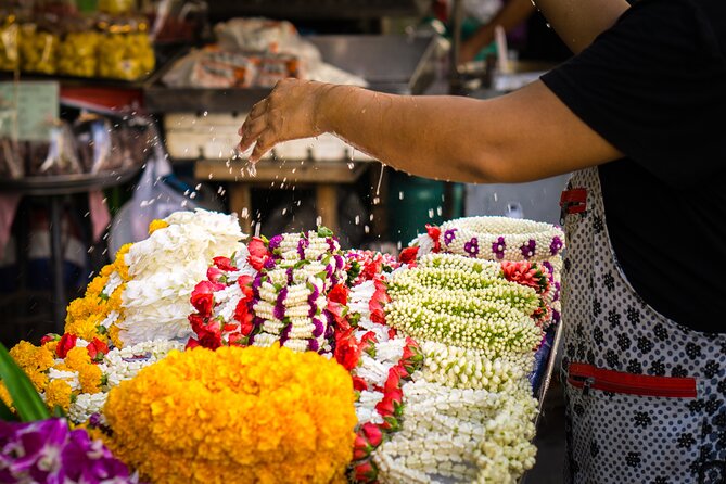 Morning Buddhist Almsgiving, Grand Palace and Flower Market Tour in Bangkok - Value for $106.33, and Where the Day Can Feel Tight