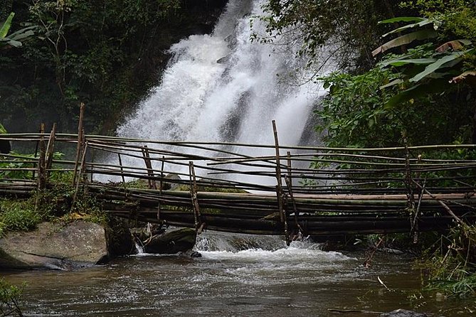 Mount Doi Inthanon National Park Sunrise and Hiking - Stop 3 in Mae Khlang Luang: a short village-style coffee stop