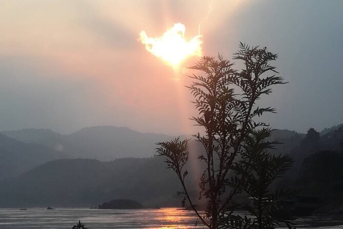 Nagi of Mekong cruise - Chiang Khong to Your First River Day: A Morning That Turns Into Real Time