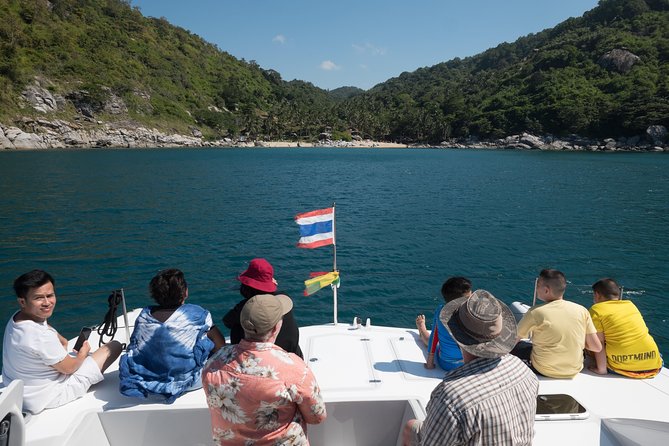 New Power catamaran for Phang Nga and Phi Phi island excursions - Phi Phi Islands plan: Monkey Beach and Monkey Bay swim time