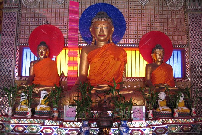 No.1 Chiang Mai: Historical City Bike Tour - Markets and food: the best break from sightseeing