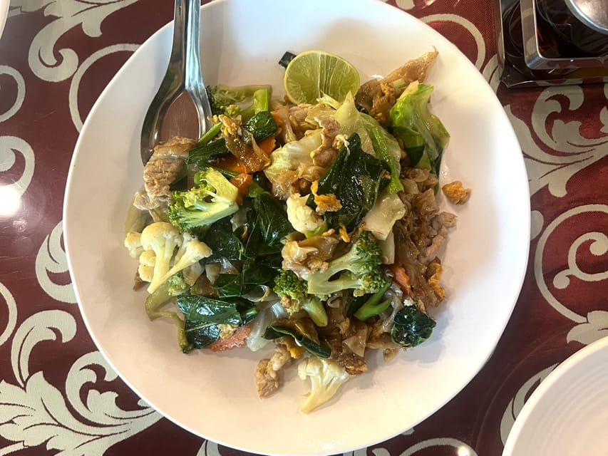 No Diet Club - Local food tour in Bangkok with many tastings - Practical Tips So You Enjoy Every Stop