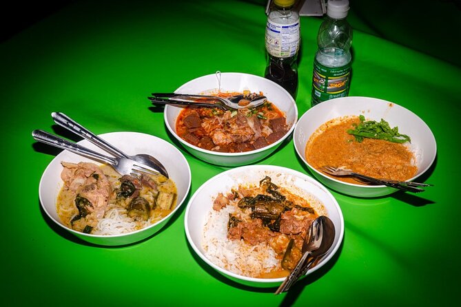 Northern Flavours Chiang Mai Food Tour with 15+ Tastings - What 15+ tastings actually means for your appetite