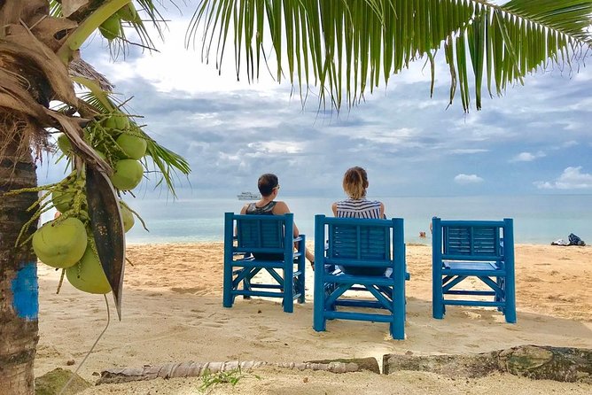 One day road trip around Koh Phangan (Private group) - Haad Yao Beach: the north-west Long Beach break