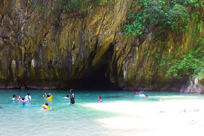 Oneday Tour 4 Islands and Emerald Cave By Tin Adventure Sea Tour from Koh Lanta - Lunch, drinks, and the small details that save your day