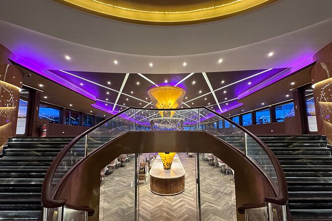Opulence Buffet Dinner Cruise & Cultural Show - Boarding and service, fast check-in, organized seating, and the one messy risk