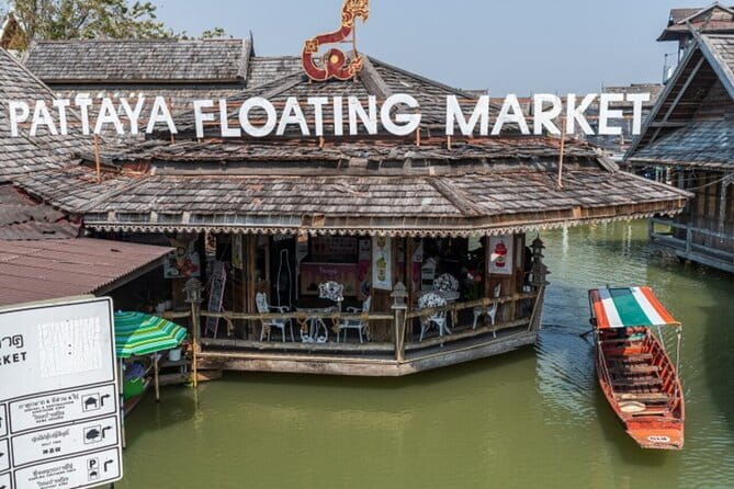 Pattaya: 3 Islands one day trip on Catamaran with Lunch - Boat Comfort and Crew Energy: What a Small-Group Catamaran Feels Like