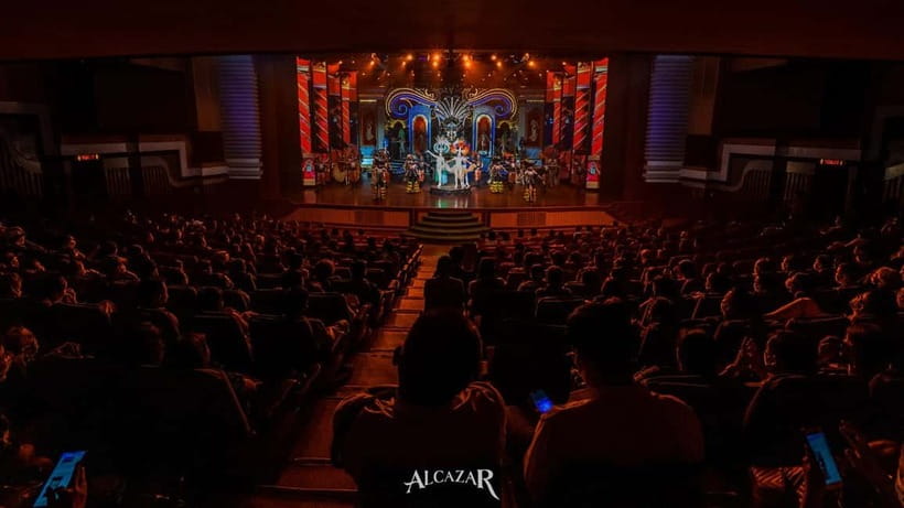 Pattaya: Alcazar Cabaret Show Admission Ticket - Alcazar Cabaret Show in Pattaya: the 75-minute spectacle you can plan around