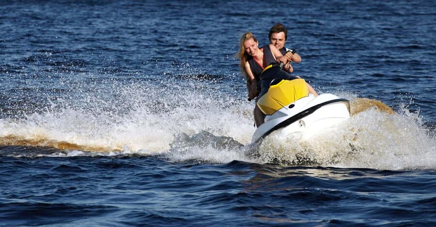 Pattaya Beach: Jet Ski Adventure - Meeting at Manta Marina: The Quickest Way to Avoid First-Day Headaches