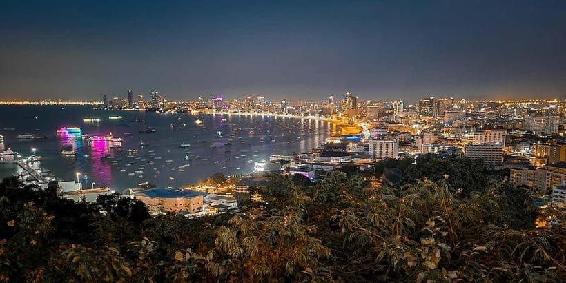 Pattaya: Big Buddha Temple and Night Market Tour - Big Buddha and Pattaya Bay at the same time