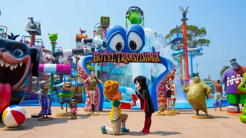Pattaya: Columbia Pictures Aquaverse Entry Ticket - Rides and water attractions: slides, lazy rivers, and more