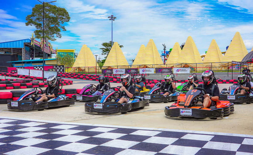 Pattaya: Columbia Pictures Aquaverse Entry Ticket - Live shows and 4D cinematic experiences
