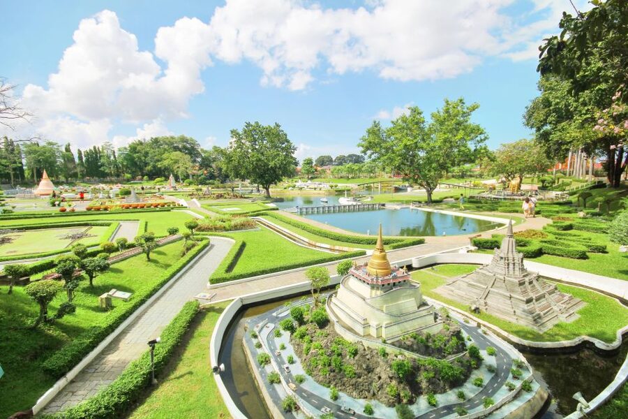 Pattaya: Mini Siam and Mini Europe Entry Ticket - Express Entry and Ticket Reality: What “Skip the Lines” Actually Means