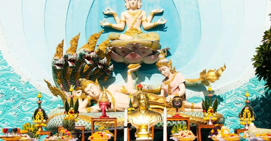 Pattaya: Mini Siam Entry Ticket - Landmark Walk: Statue of Liberty, Eiffel Tower, and Big Ben