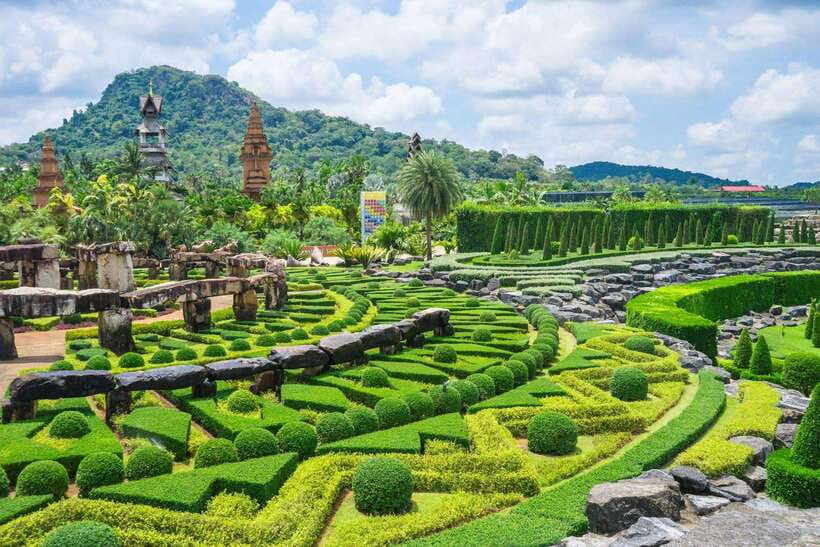 Pattaya: Nong Nooch Tropical Garden Ticket for Foreigners - The French Garden, Bromeliads, Flamingos, and Bonsai Zones