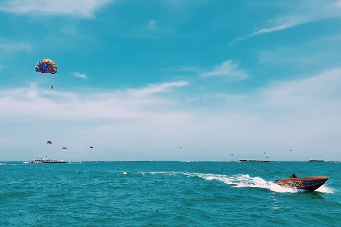 Pattaya: Parasailing Experience - Why Pattaya Parasailing Feels Different from Beach Sightseeing