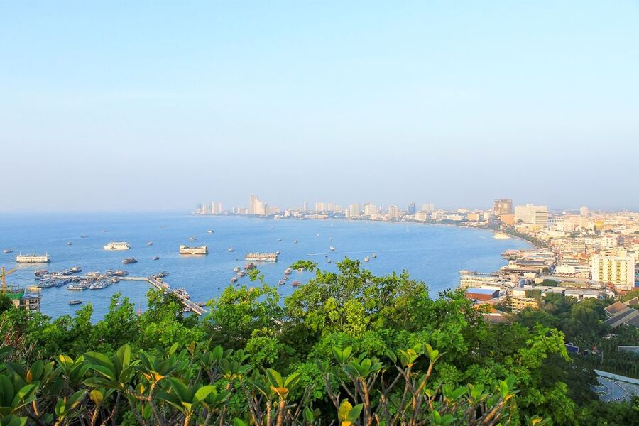 Pattaya: Private Customizeable City Highlights Tour & Driver - How private Pattaya touring actually feels, with an English-speaking driver