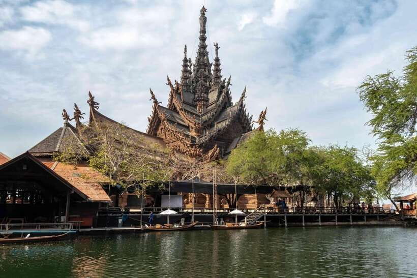 Pattaya: The Sanctuary of Truth Entry Ticket with Transfer - Key things that make this ticket worth a look