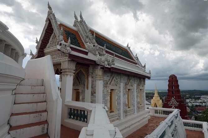 Petchaburi Highlights Khao Luang Cave, Palaces & Temples Group Tour from Hua Hin - Tips for Getting the Most From Your Day Trip