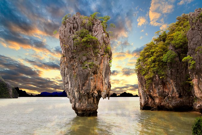 Phang Nga Bay Day Trip from Phuket by Speedboat - Guide quality and small-group feel: where the stress goes away