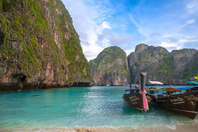 Phi Phi 6: Amazing trip by speedboat, start at Sunrise - Who This Sunrise Speedboat Tour Suits Best