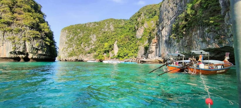 Phi Phi: Half Day Long Tail Boat to Maya Bay - A Half-Day Long Tail Route That Moves Fast