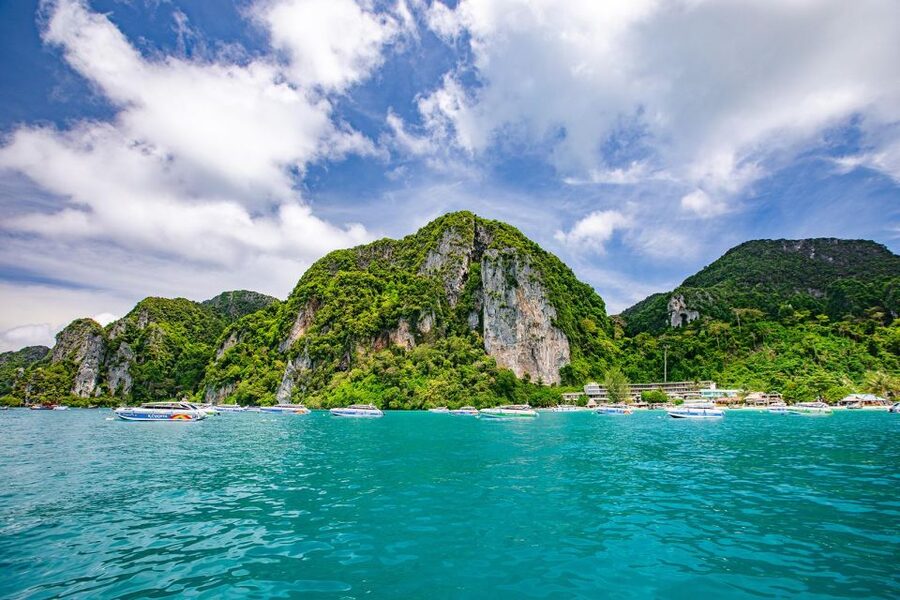 Phi Phi: Half-Day Phi Phi Snorkeling Trip by Longtail Boat - Pi Leh Lagoon: The Cliff-Walled Break You Can Look At Twice