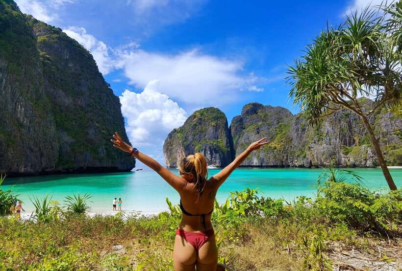 Phi Phi: Half-Day Tour with Maya Bay, Pileh Lagoon & Snorkel - Timing details: how the half-day stays full without feeling chaotic