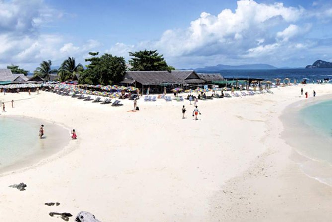 Phi Phi Island from Phuket by Speedboat (SHA Plus) - Phi Phi Don lunch and the simple joy of beach downtime