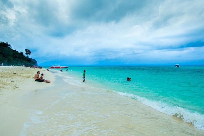 Phi Phi Island Half Day Tour From Phi Phi by Longtail Boat - Loh Samah Bay: another snorkeling chance, another set of crowds