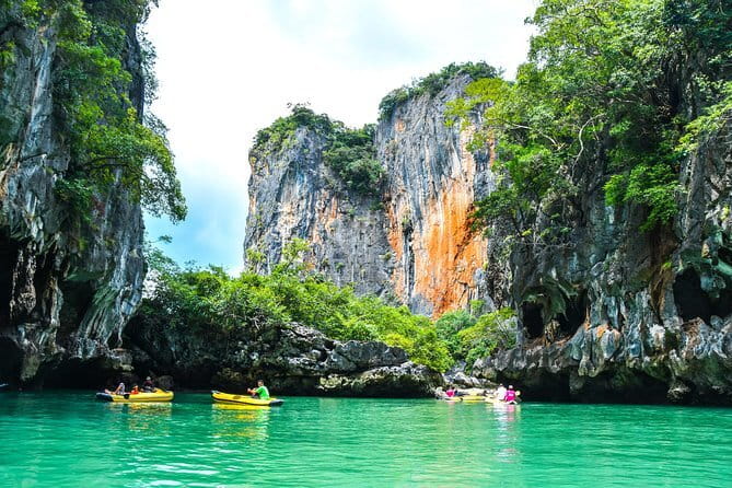 Phi Phi Islands and Khai Island by Premium Speed Catamaran - Maya Bay: film-famous beach time, with extra admission