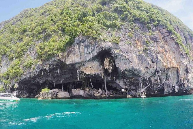 Phi Phi Islands One Day Tour by Speedboat From Phuket - Stop-by-stop: what each part of the day really feels like
