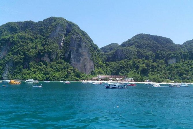 Phi Phi Islands One Day Tour by Speedboat From Phuket - Morning logistics: timing, pickup, and how the day flows