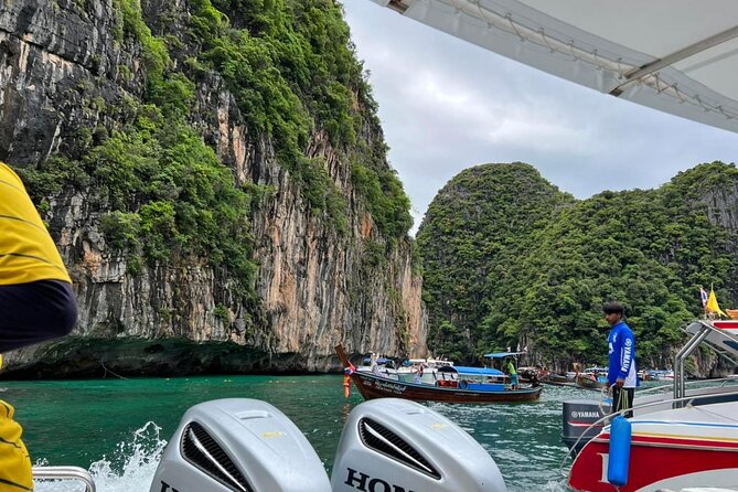 Phi Phi Islands Speedboat Full-Day Tour from Phuket+ Buffet Lunch - Loh Samah Bay: the snorkeling stop opposite Maya