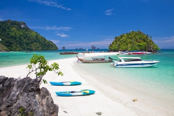 Phi Phi, Maya and Bamboo Islands Day Tour by Speedboat in Krabi - Maya Bay: the iconic stop, plus the 2025 closure reality
