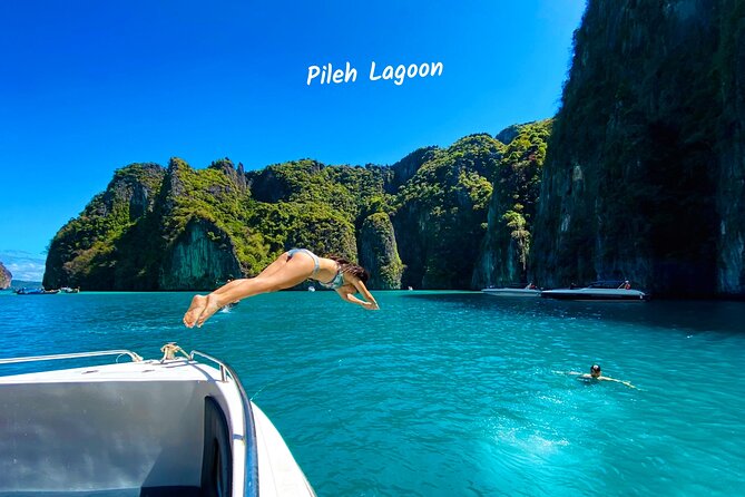 PHI PHI & MAYA & BAMBOO Premium Catamaran Max 28 pax - Snorkeling at Phi Phi Don plus Pileh Cove and Monkey Beach time