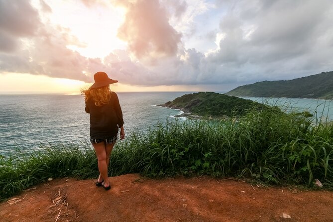 Phuket City Half-Day Guided Tour with Lunch and Pick-up - Phuket Town free time: use it to photograph and reset