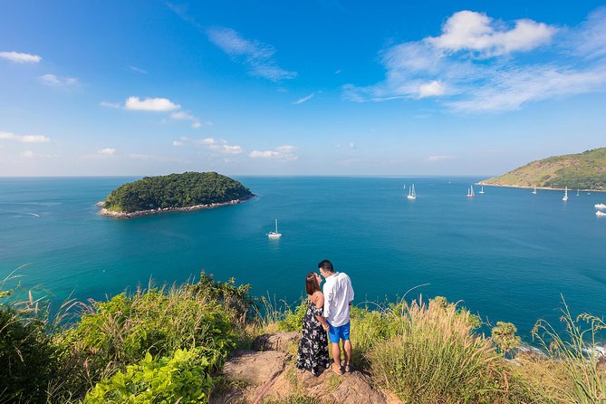 Phuket City Tour with Big Buddha, Wat Chalong & Scenic Viewpoints - Stop 1: Sun Leisure World, a quick start to set the tone